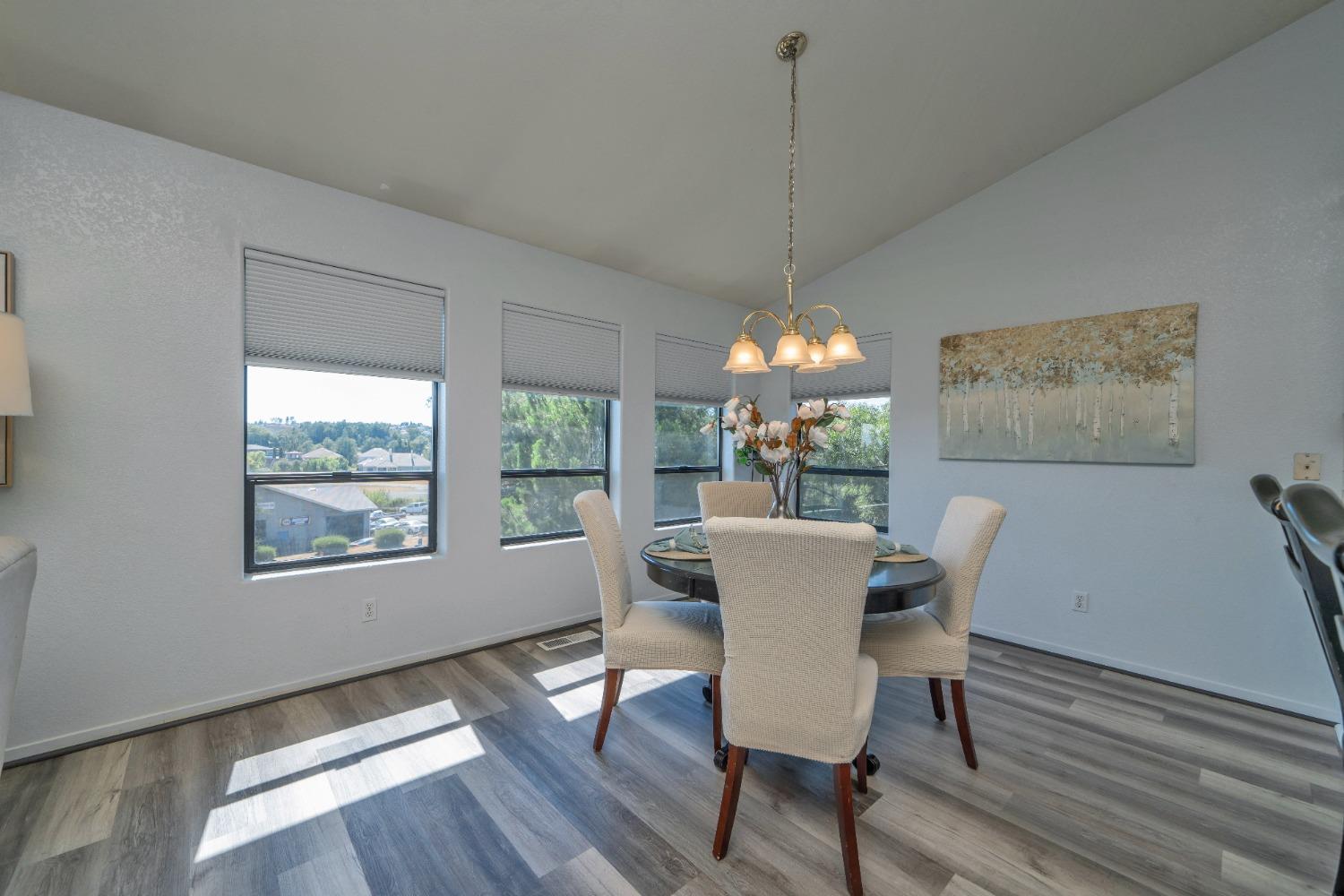 Detail Gallery Image 29 of 46 For 2982 Alhambra Ct, Cameron Park,  CA 95682 - 3 Beds | 2/1 Baths