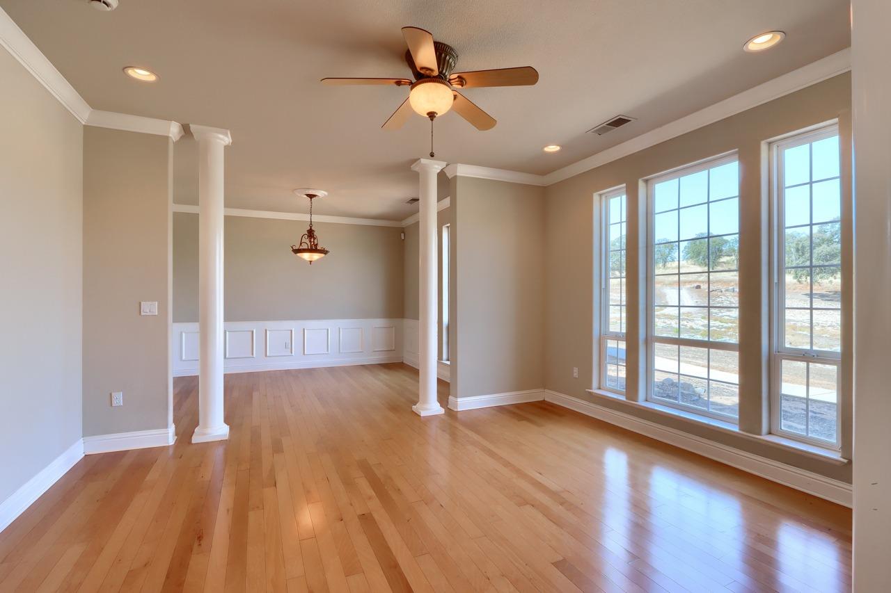 Detail Gallery Image 7 of 74 For 3022 Blue Oak Dr, Catheys Valley,  CA 95306 - 4 Beds | 3/1 Baths