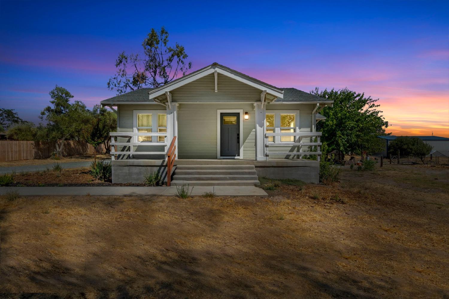 Detail Gallery Image 2 of 59 For 8052 Highway 26, Valley Springs,  CA 95252 - 2 Beds | 1 Baths