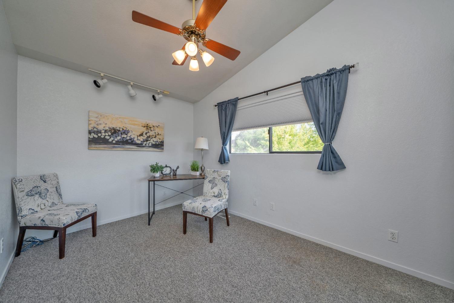 Detail Gallery Image 12 of 46 For 2982 Alhambra Ct, Cameron Park,  CA 95682 - 3 Beds | 2/1 Baths