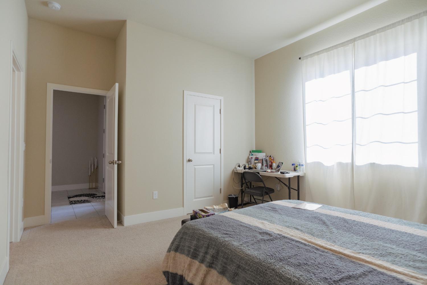 Detail Gallery Image 38 of 50 For 2374 Paramount Ln, Manteca,  CA 95337 - 3 Beds | 2/1 Baths