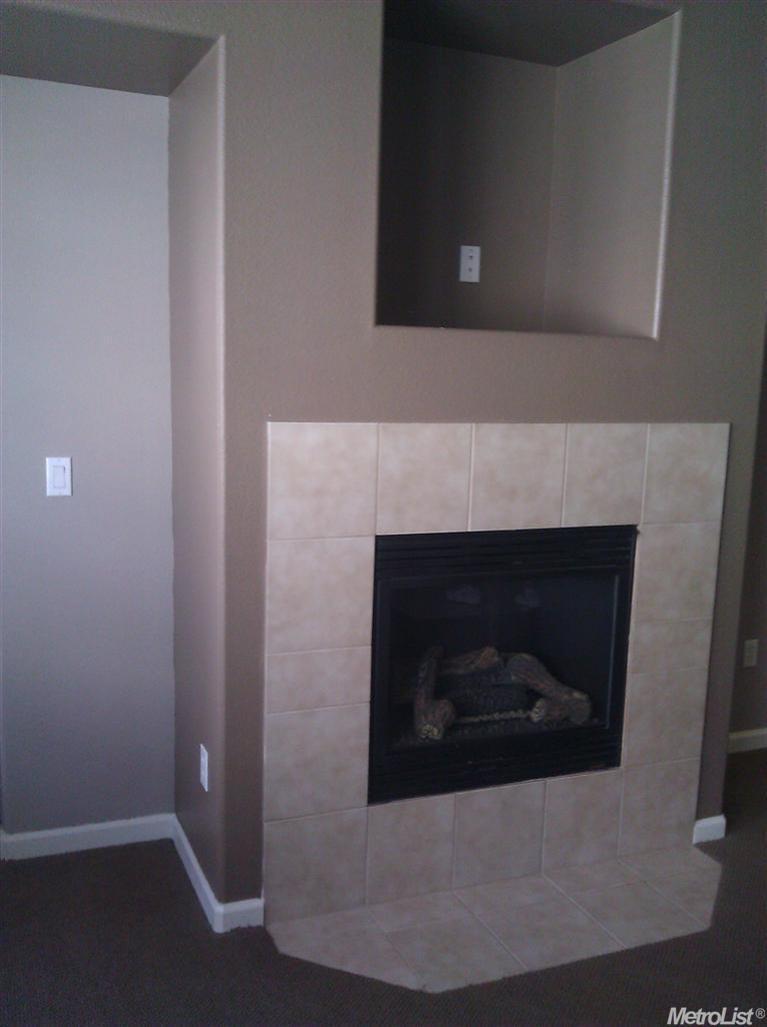 Photo #4: 224097982 Listing 