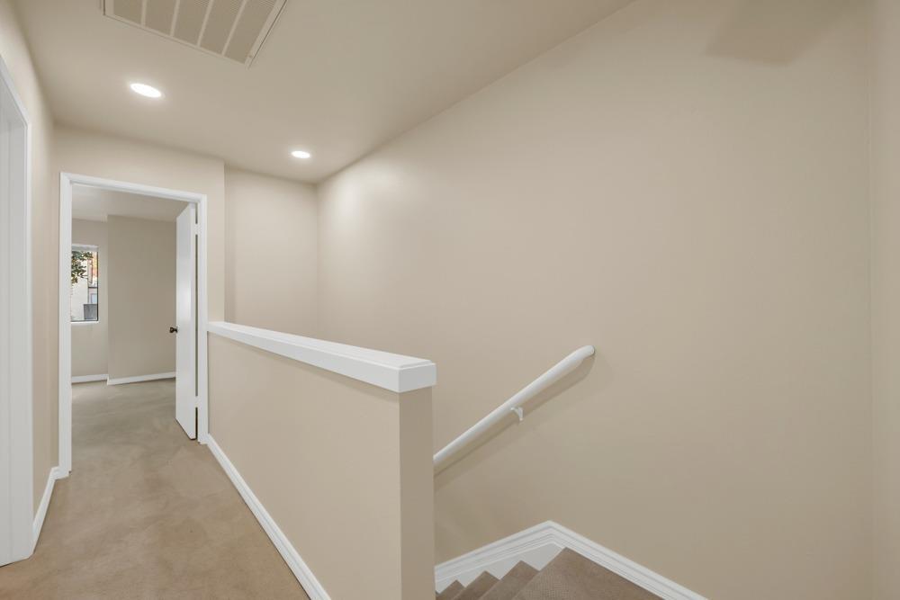 Detail Gallery Image 16 of 30 For 605 Woodside Sierra #3,  Sacramento,  CA 95825 - 2 Beds | 1/1 Baths