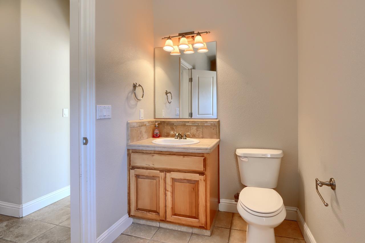 Detail Gallery Image 27 of 74 For 3022 Blue Oak Dr, Catheys Valley,  CA 95306 - 4 Beds | 3/1 Baths