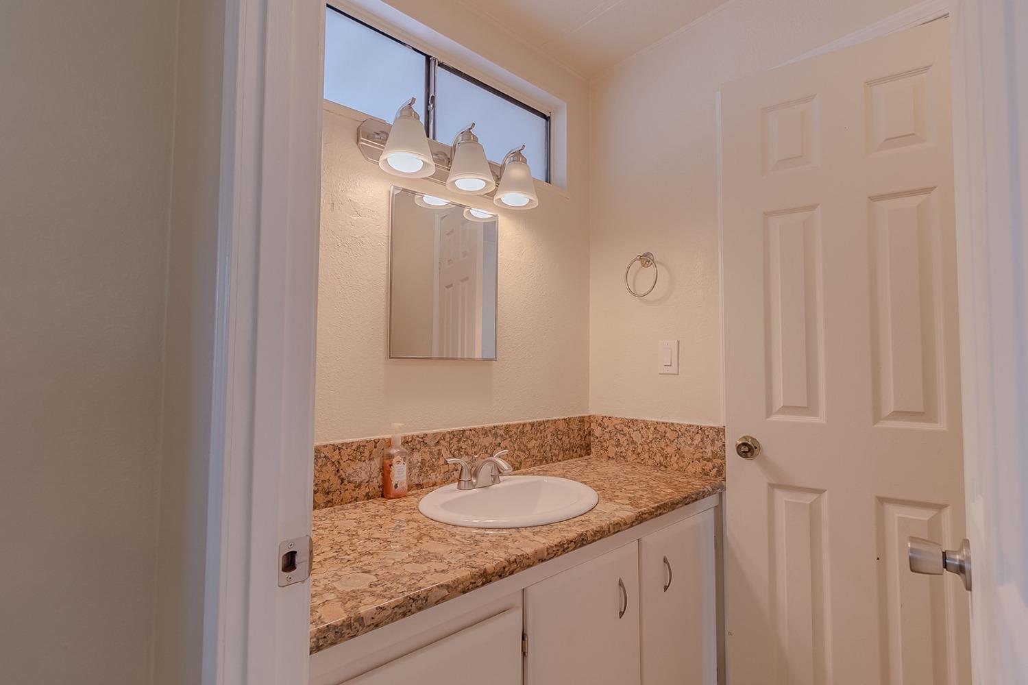 Detail Gallery Image 25 of 42 For 1399 Sacramento Ave 101, West Sacramento,  CA 95605 - 3 Beds | 2 Baths