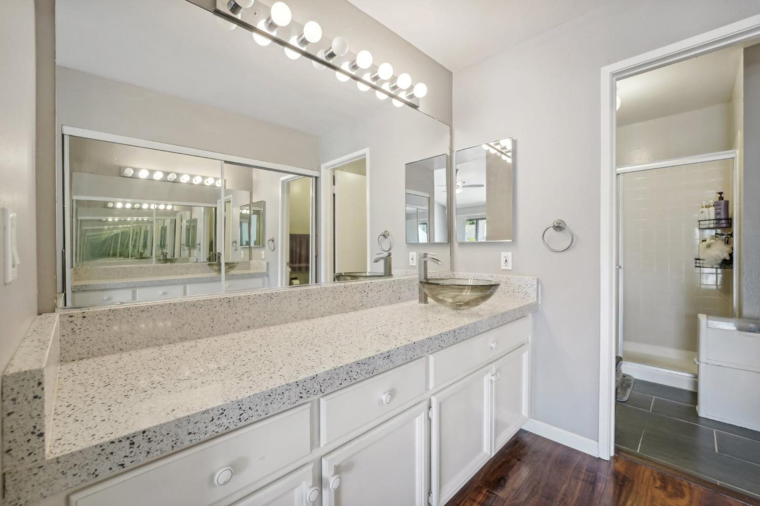 Detail Gallery Image 27 of 37 For 105 Glenbridge Ct, Pleasant Hill,  CA 94523 - 2 Beds | 2/1 Baths