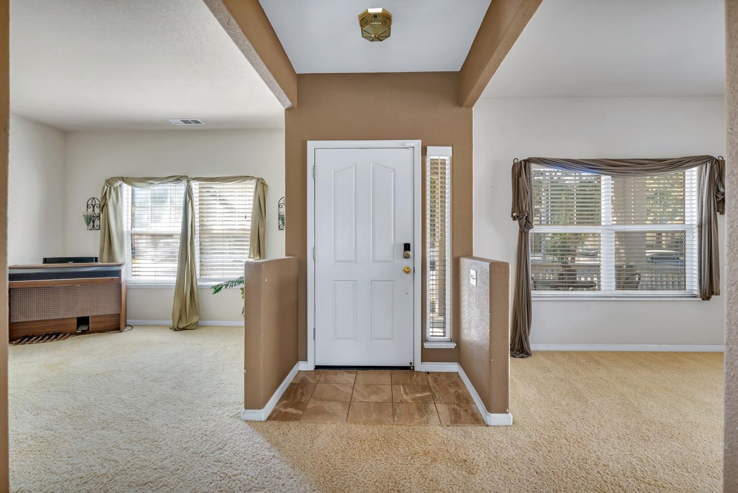 Detail Gallery Image 19 of 48 For 1818 De Anza Way, Los Banos,  CA 93635 - 4 Beds | 3/1 Baths