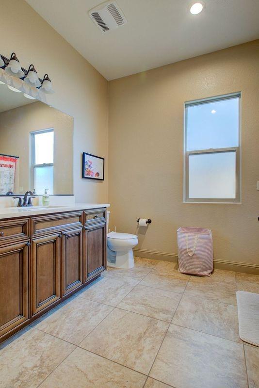 Detail Gallery Image 27 of 38 For 19600 W Verona Way, Hilmar,  CA 95324 - 3 Beds | 2 Baths