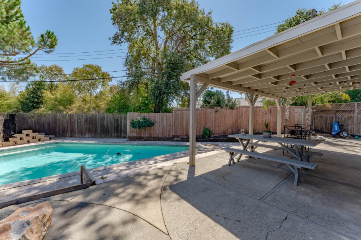 Detail Gallery Image 19 of 25 For 5264 Verner, Sacramento,  CA 95841 - 3 Beds | 2 Baths