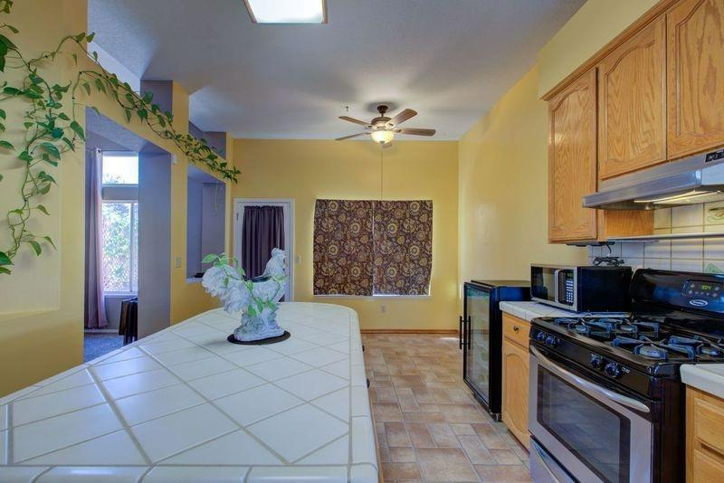 Detail Gallery Image 11 of 41 For 715 Foothill St, Los Banos,  CA 93635 - 3 Beds | 2 Baths