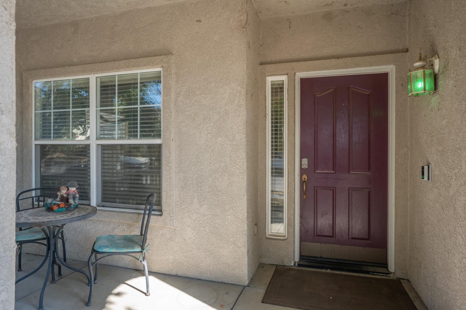 Detail Gallery Image 6 of 48 For 1818 De Anza Way, Los Banos,  CA 93635 - 4 Beds | 3/1 Baths