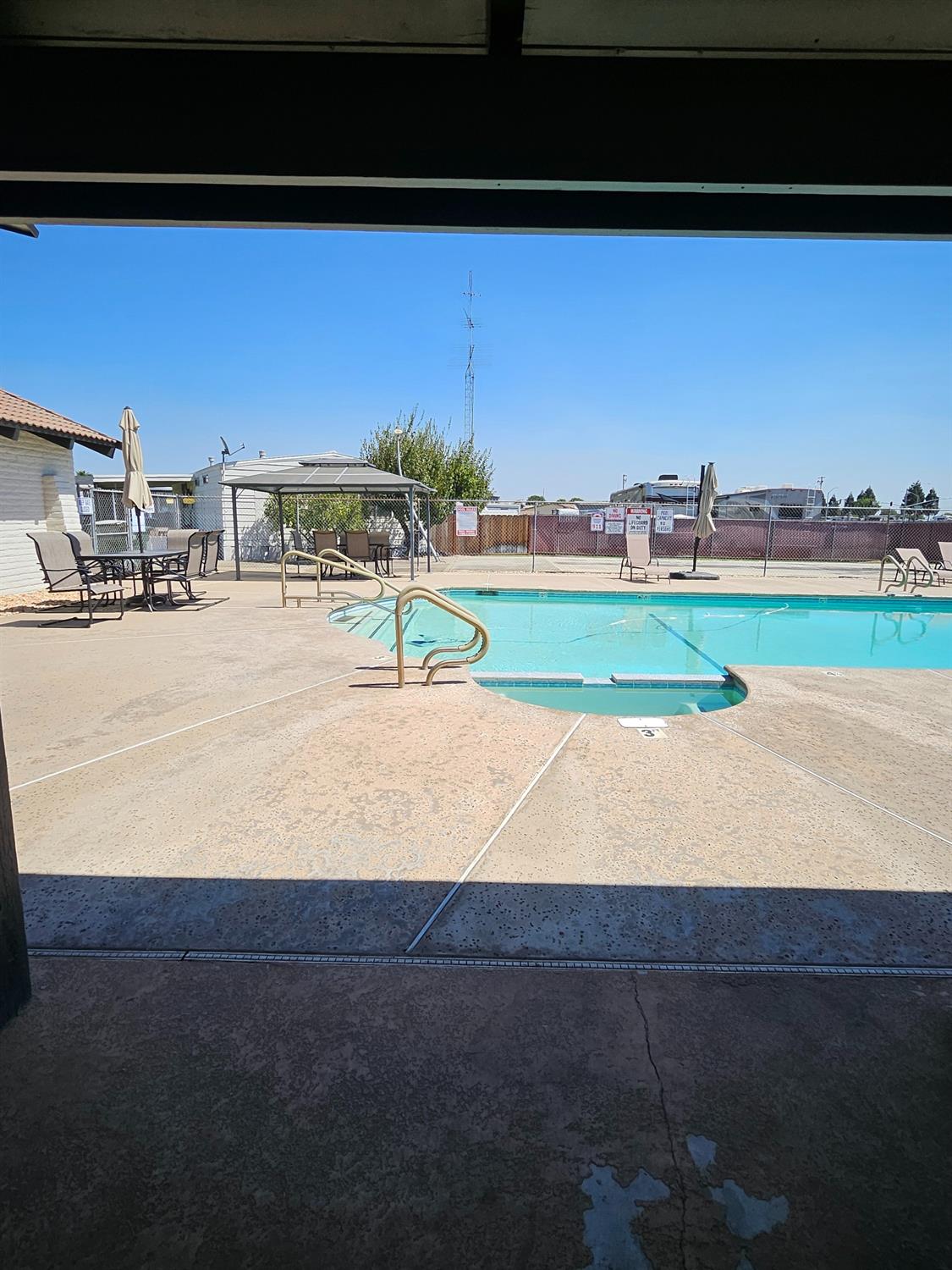 Detail Gallery Image 13 of 13 For 150 Pestana Ave 1, Manteca,  CA 95336 - 2 Beds | 1 Baths