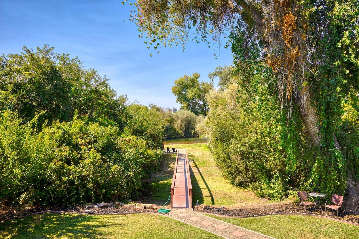 Hollenbeck Court, Oakdale, California image 35