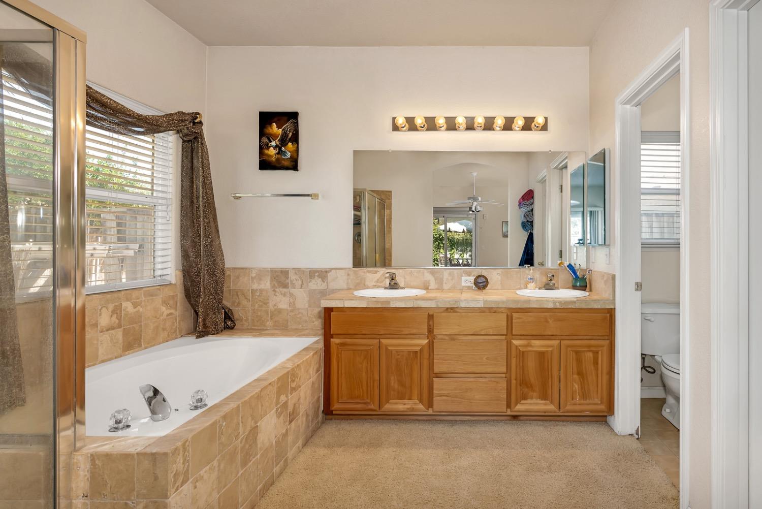 Detail Gallery Image 22 of 48 For 1818 De Anza Way, Los Banos,  CA 93635 - 4 Beds | 3/1 Baths