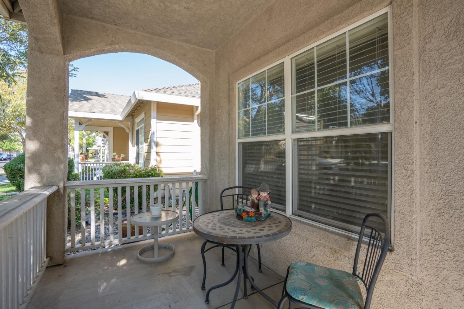 Detail Gallery Image 7 of 48 For 1818 De Anza Way, Los Banos,  CA 93635 - 4 Beds | 3/1 Baths