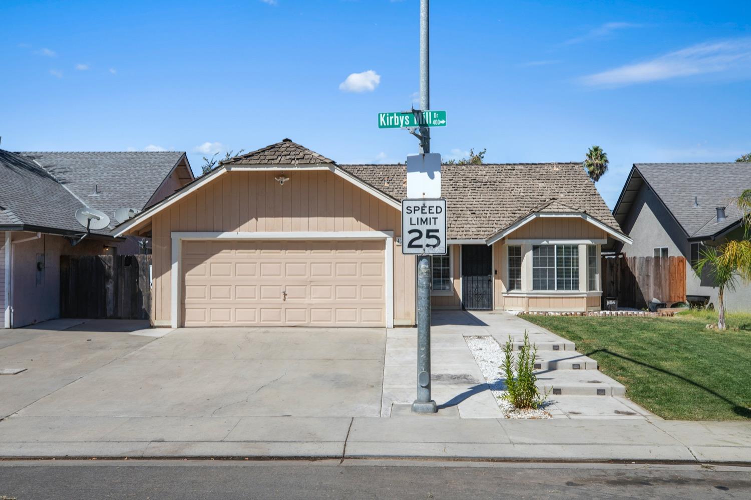 Detail Gallery Image 2 of 25 For 421 Kirbys Mill Dr, Modesto,  CA 95358 - 4 Beds | 2 Baths