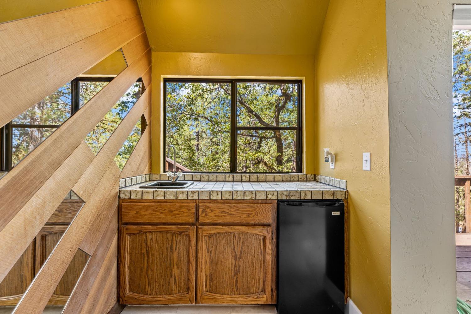 Detail Gallery Image 16 of 77 For 1942 Blue Bell, Cool,  CA 95614 - 3 Beds | 2/1 Baths