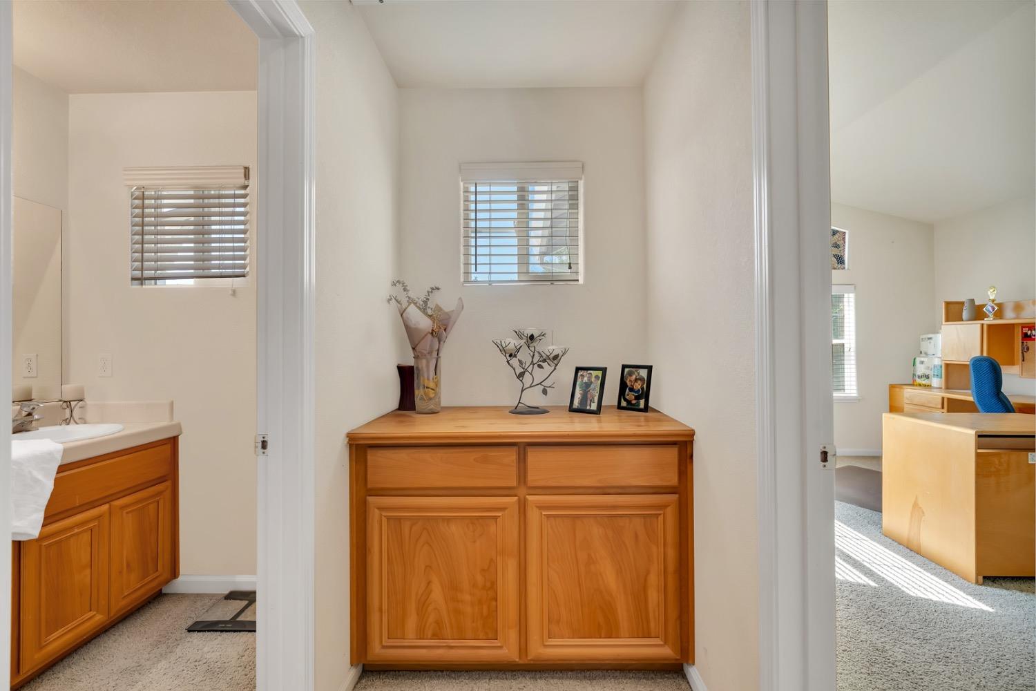 Detail Gallery Image 35 of 48 For 1818 De Anza Way, Los Banos,  CA 93635 - 4 Beds | 3/1 Baths