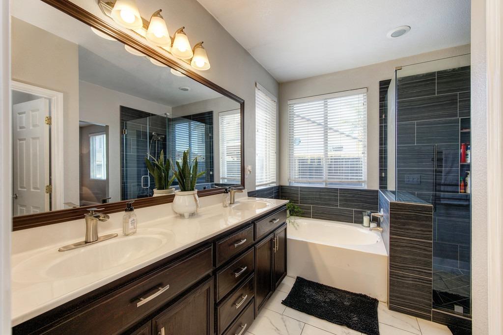 Detail Gallery Image 32 of 50 For 10431 Dnieper Ln, Stockton,  CA 95219 - 4 Beds | 2 Baths