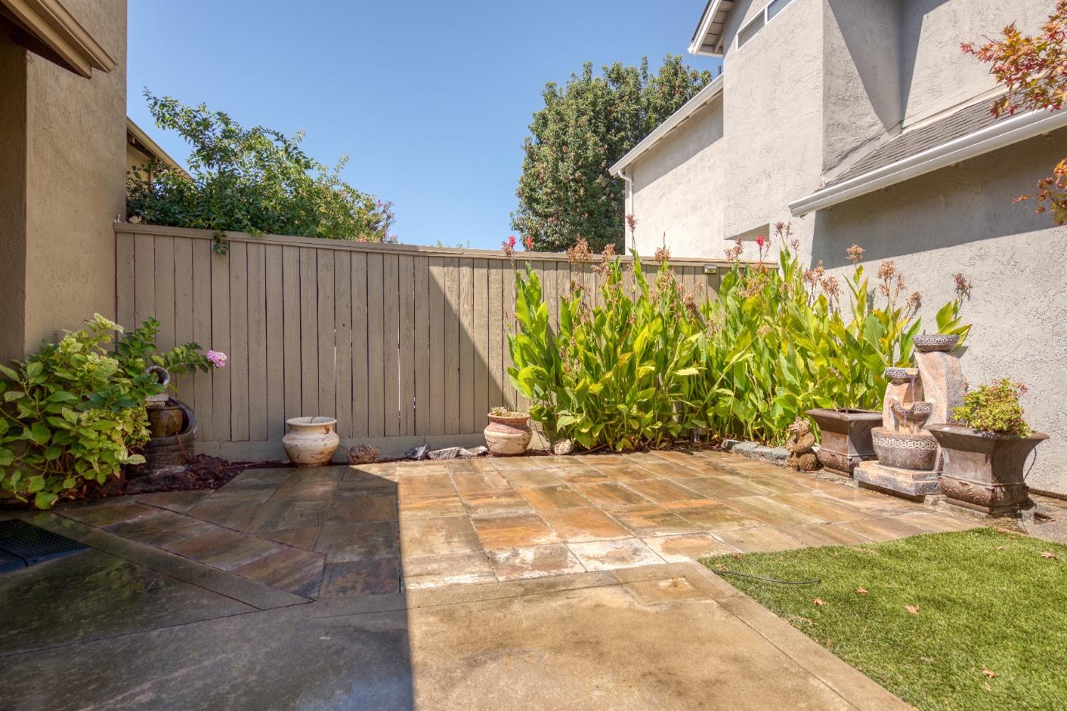 Detail Gallery Image 34 of 34 For 2152 Cobblestone Mnr, Modesto,  CA 95355 - 2 Beds | 2 Baths