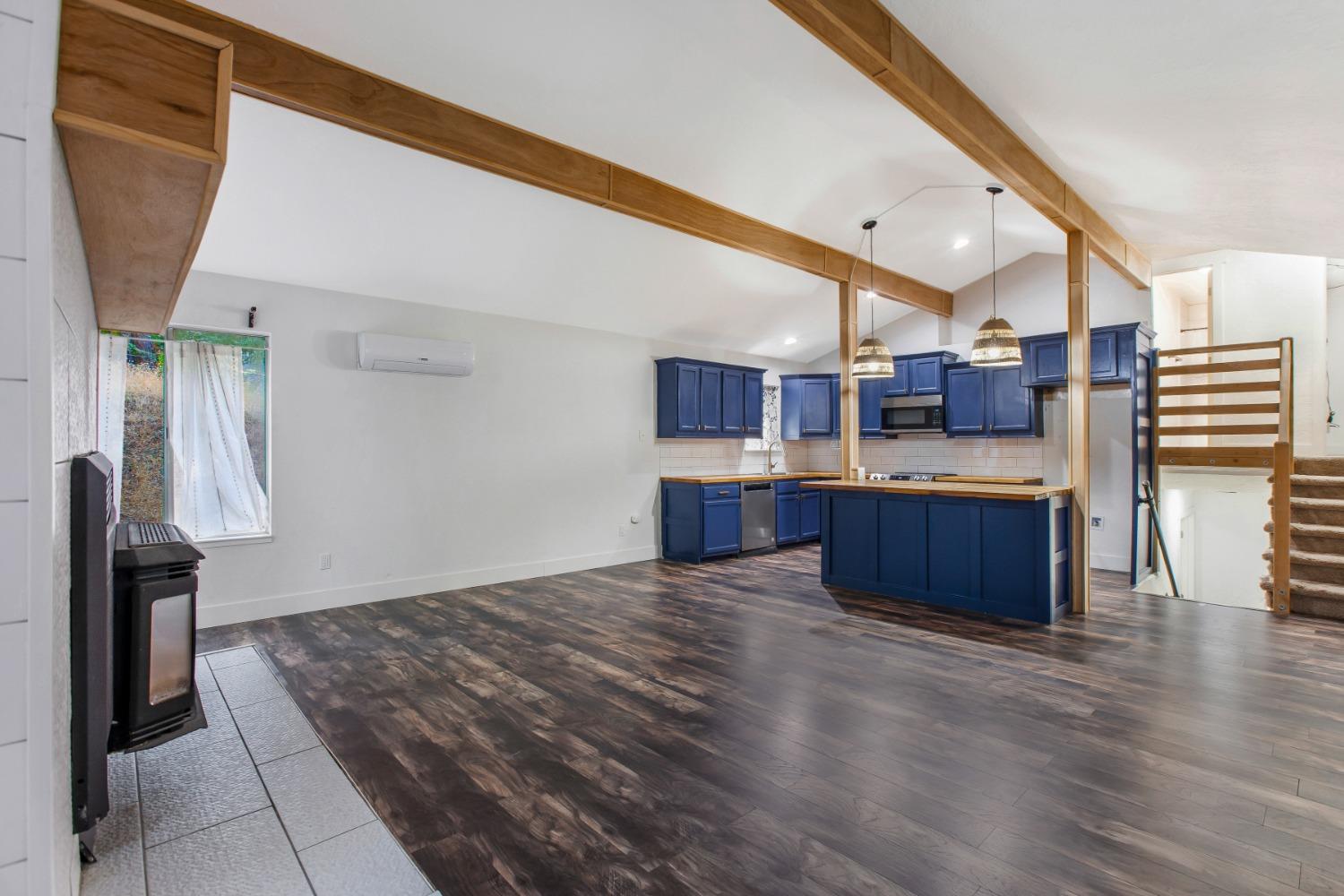 Detail Gallery Image 12 of 30 For 2844 Lilac Rd, Pollock Pines,  CA 95726 - 3 Beds | 2 Baths