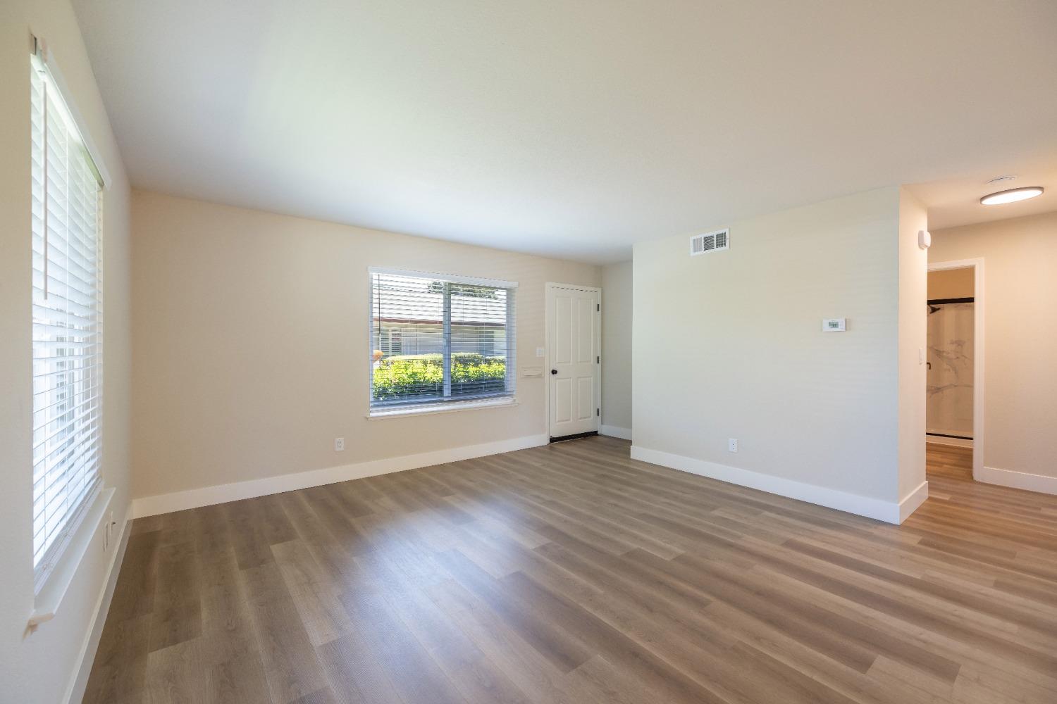 Detail Gallery Image 7 of 19 For 2920 Fisher Ct #195-1,  Stockton,  CA 95207 - 2 Beds | 1 Baths