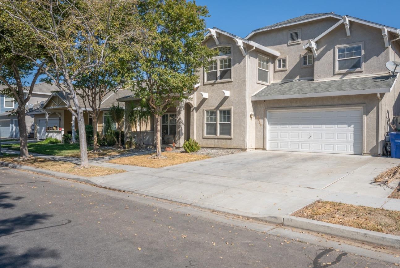 Detail Gallery Image 3 of 48 For 1818 De Anza Way, Los Banos,  CA 93635 - 4 Beds | 3/1 Baths