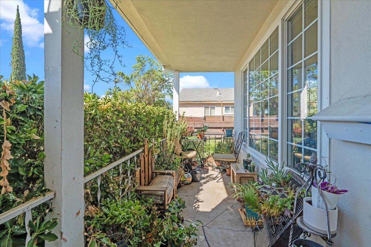 Elmo Court, Manteca, California image 3