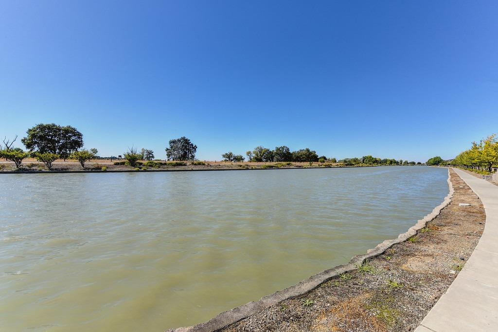 Detail Gallery Image 75 of 84 For 3941 Arco Del Paso Ln, Sacramento,  CA 95834 - 2 Beds | 2 Baths