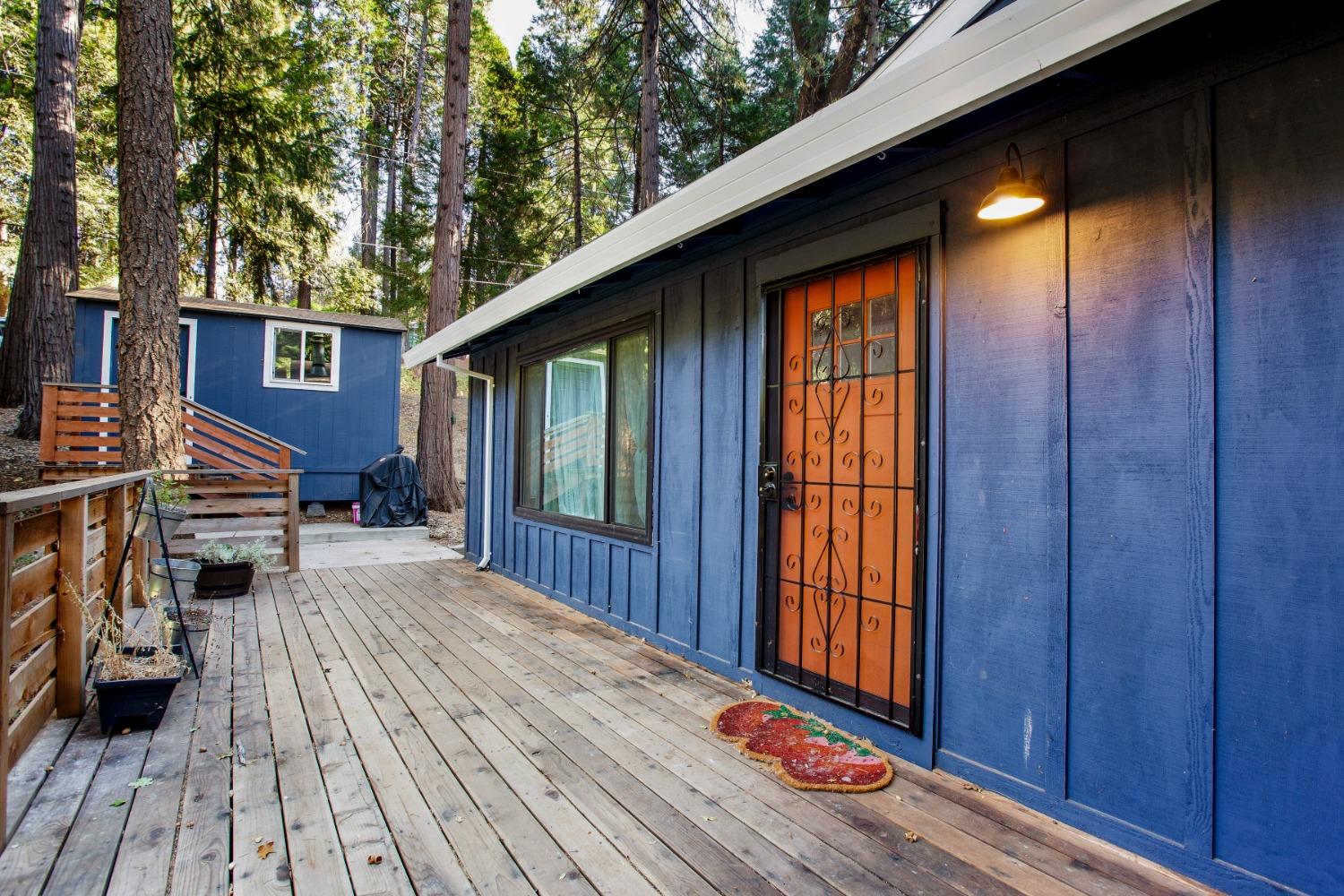 Detail Gallery Image 9 of 30 For 2844 Lilac Rd, Pollock Pines,  CA 95726 - 3 Beds | 2 Baths