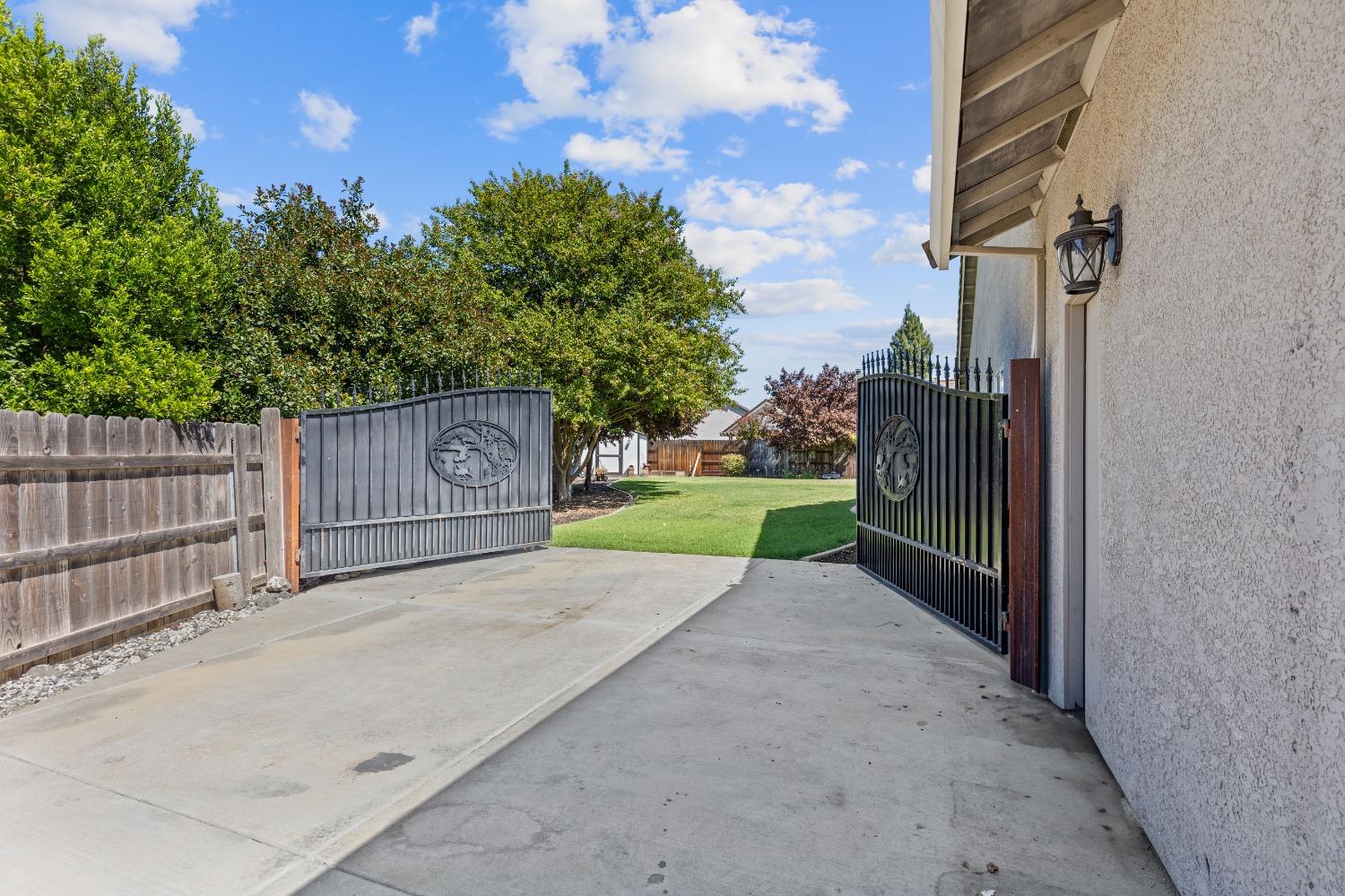 Rolling Rock Court, Yuba City, California image 3