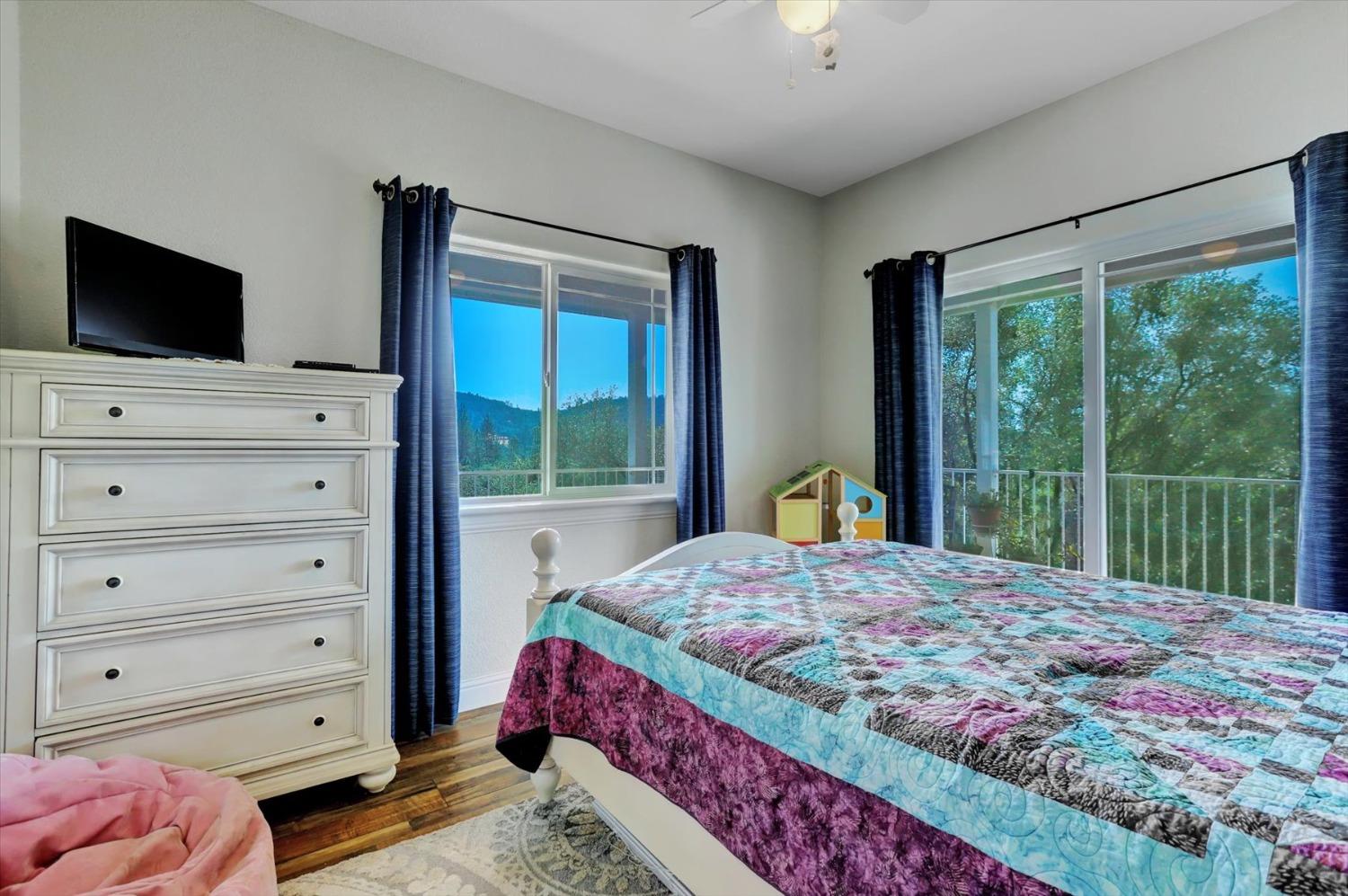 Detail Gallery Image 25 of 99 For 10213 Tyler Foote Rd, Nevada City,  CA 95959 - 3 Beds | 2/1 Baths