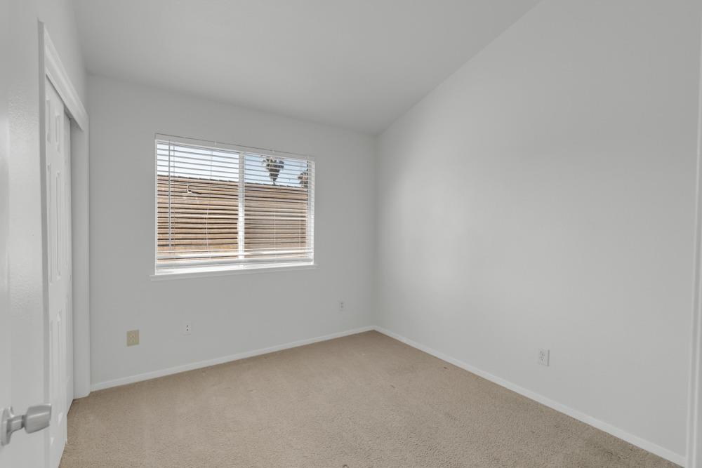 Detail Gallery Image 30 of 59 For 8946 White Star Way, Elk Grove,  CA 95758 - 4 Beds | 2/1 Baths