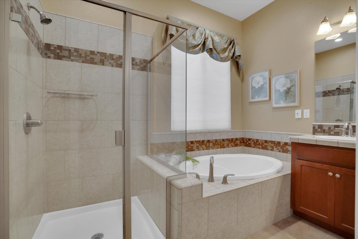 Detail Gallery Image 31 of 50 For 2554 Sugar Creek, Manteca,  CA 95336 - 3 Beds | 2/1 Baths