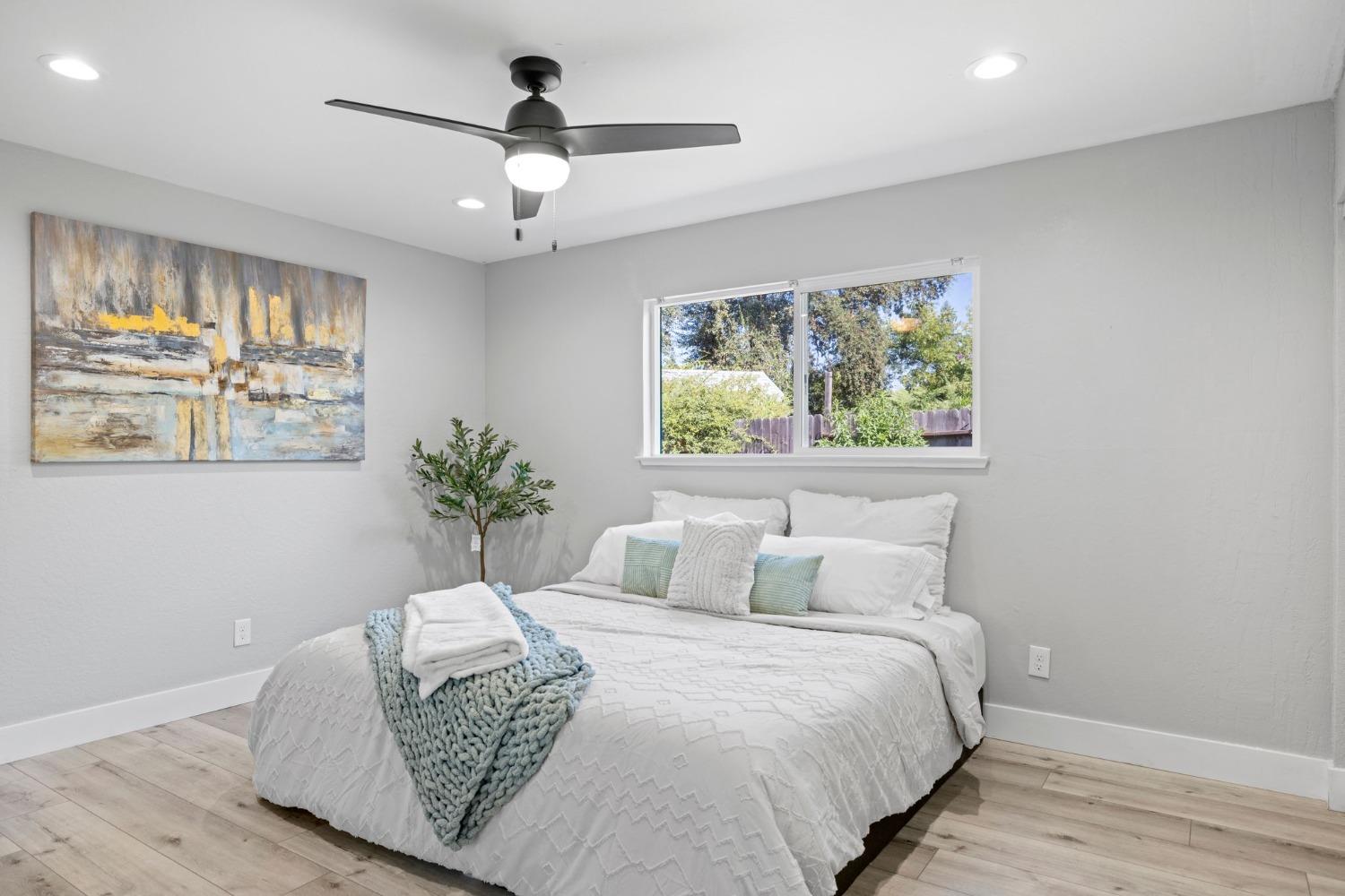 Detail Gallery Image 11 of 31 For 5649 Nostaw St, Orangevale,  CA 95662 - 3 Beds | 2 Baths