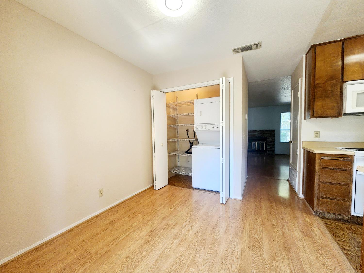 Detail Gallery Image 10 of 16 For 9157 Newhall Dr #91,  Sacramento,  CA 95826 - 2 Beds | 1 Baths