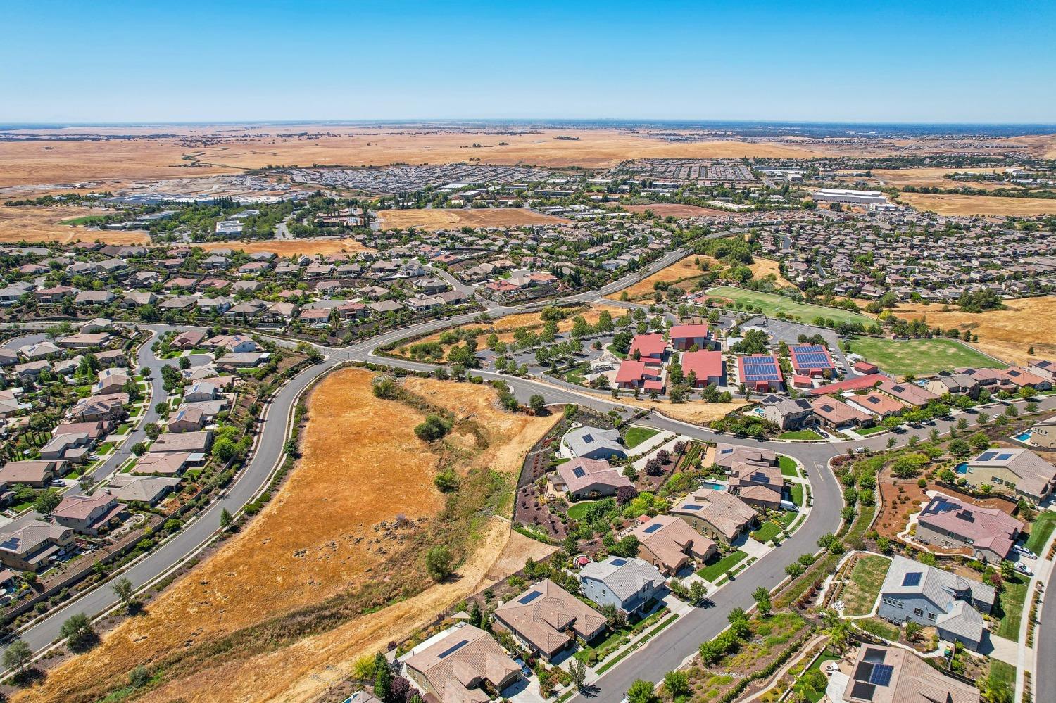 Detail Gallery Image 41 of 57 For 5571 Aspen Meadows Dr, El Dorado Hills,  CA 95762 - 3 Beds | 2/1 Baths