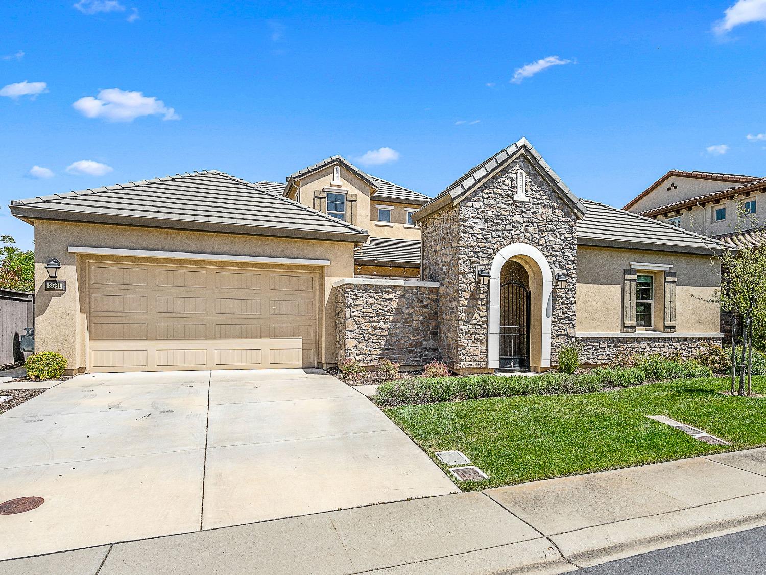 Detail Gallery Image 47 of 54 For 2561 Orsay Way, El Dorado Hills,  CA 95762 - 4 Beds | 3/2 Baths