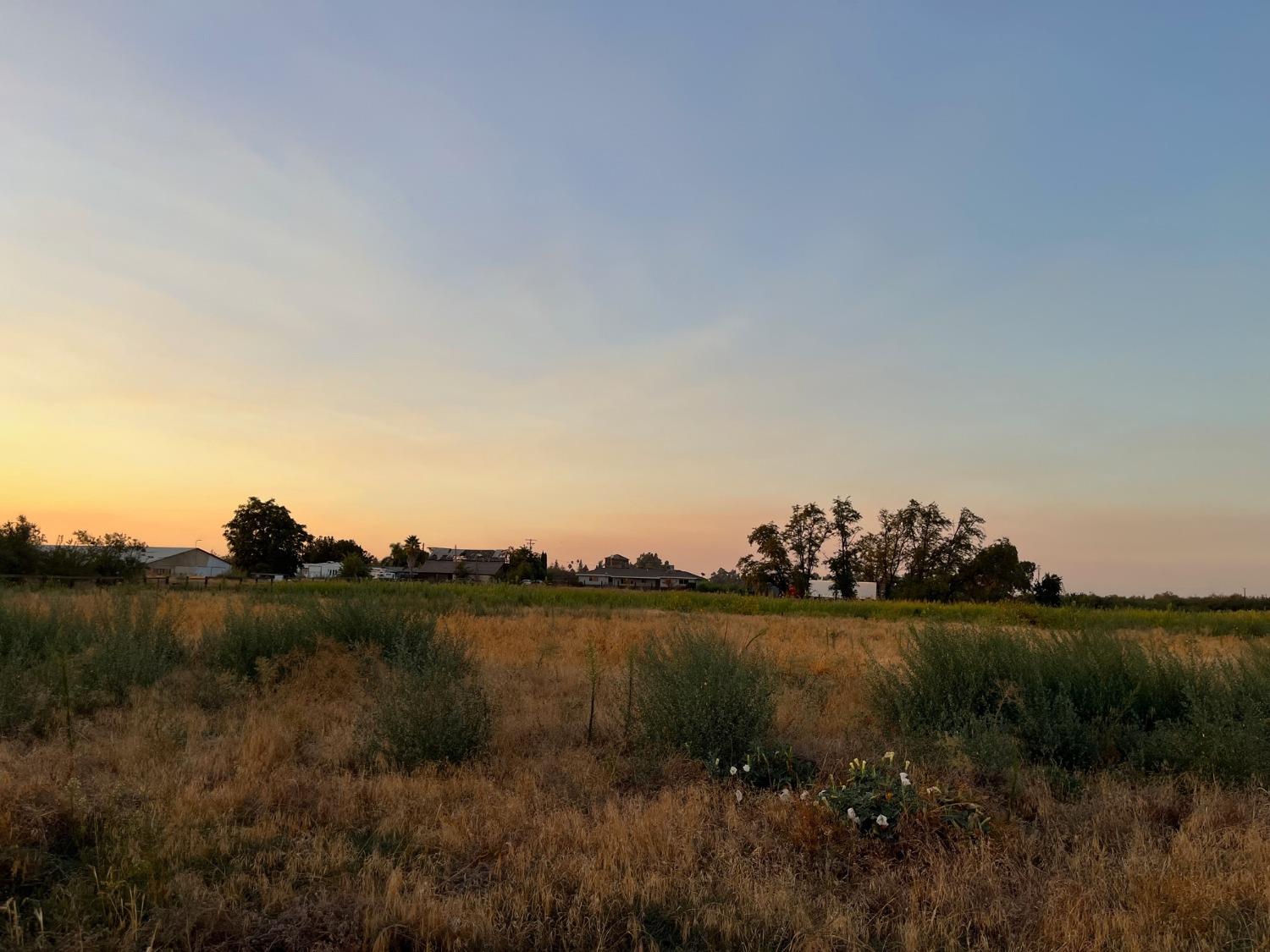 Detail Gallery Image 3 of 33 For 18367 E Clausen, Turlock,  CA 95380 - 3 Beds | 1 Baths