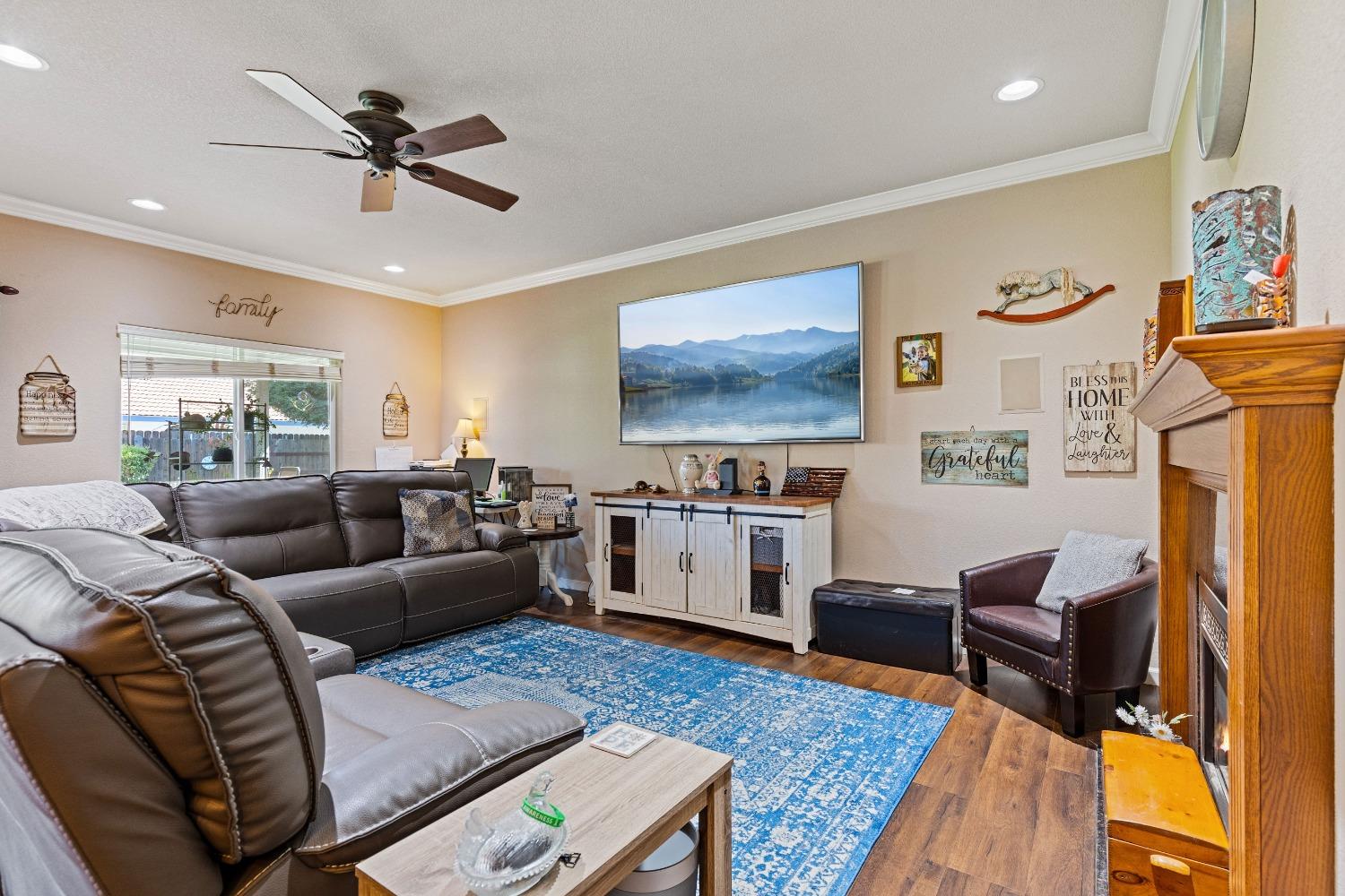 Detail Gallery Image 9 of 40 For 1809 Rolling Rock Ct, Yuba City,  CA 95993 - 3 Beds | 2 Baths