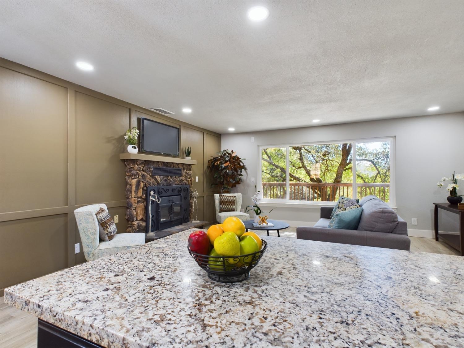 Detail Gallery Image 25 of 49 For 2207 Sweetwater Trl, Cool,  CA 95614 - 3 Beds | 2/1 Baths