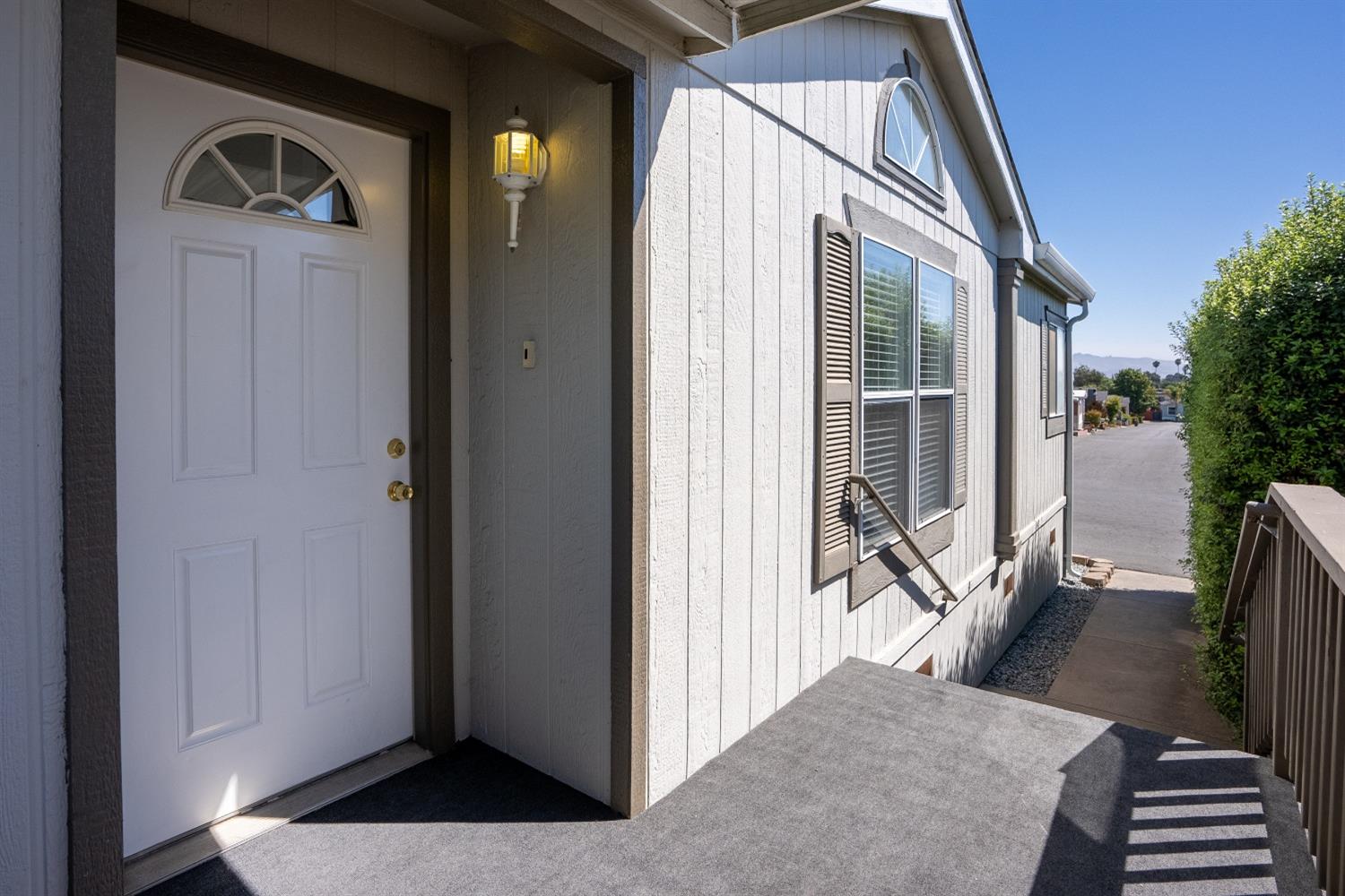 Detail Gallery Image 4 of 36 For 144 Holm Rd 52, Watsonville,  CA 95076 - 3 Beds | 2 Baths