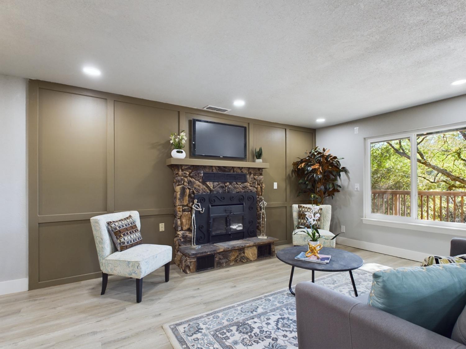 Detail Gallery Image 22 of 49 For 2207 Sweetwater Trl, Cool,  CA 95614 - 3 Beds | 2/1 Baths