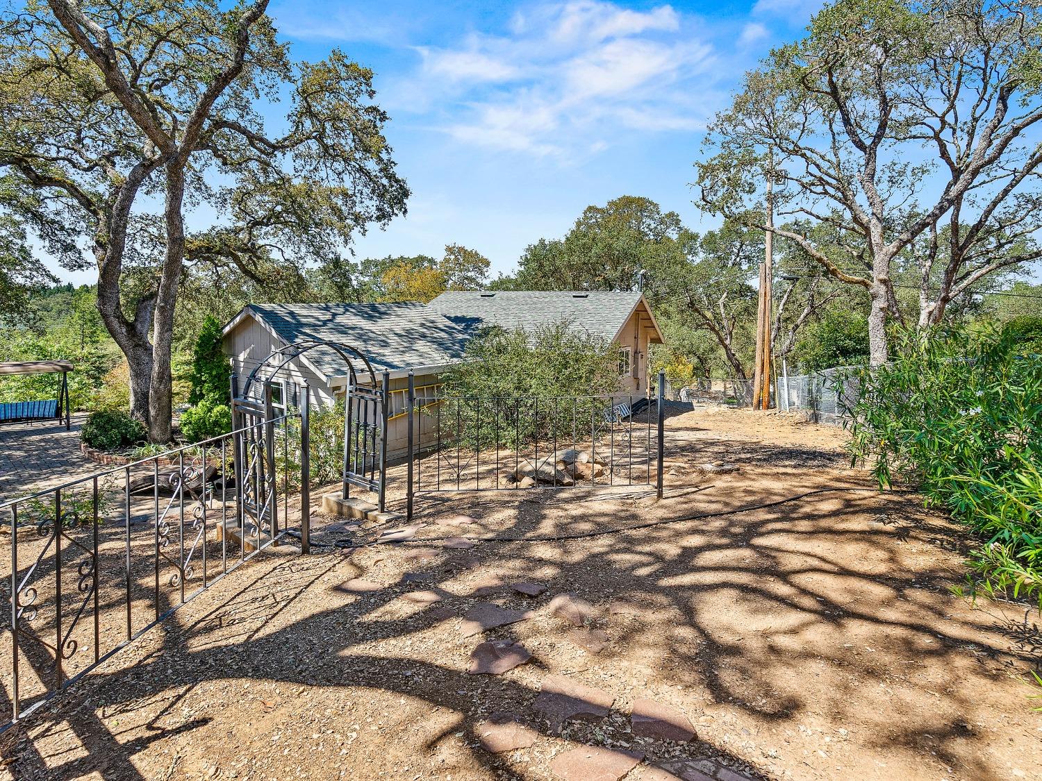 Detail Gallery Image 42 of 51 For 1141 Uplands Dr, El Dorado Hills,  CA 95762 - 3 Beds | 3 Baths