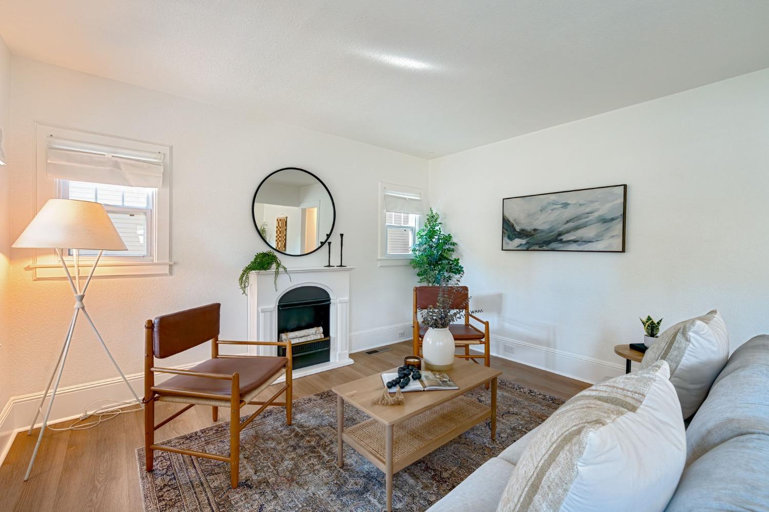 Detail Gallery Image 9 of 36 For 4538 54th St, Sacramento,  CA 95820 - 2 Beds | 1 Baths