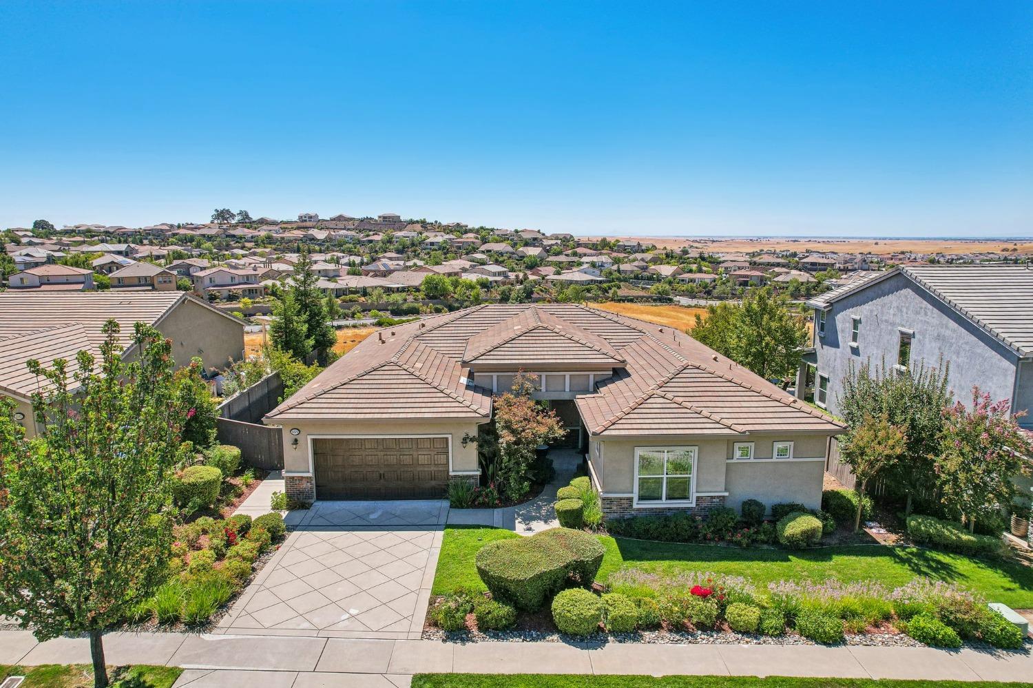 Detail Gallery Image 36 of 57 For 5571 Aspen Meadows Dr, El Dorado Hills,  CA 95762 - 3 Beds | 2/1 Baths