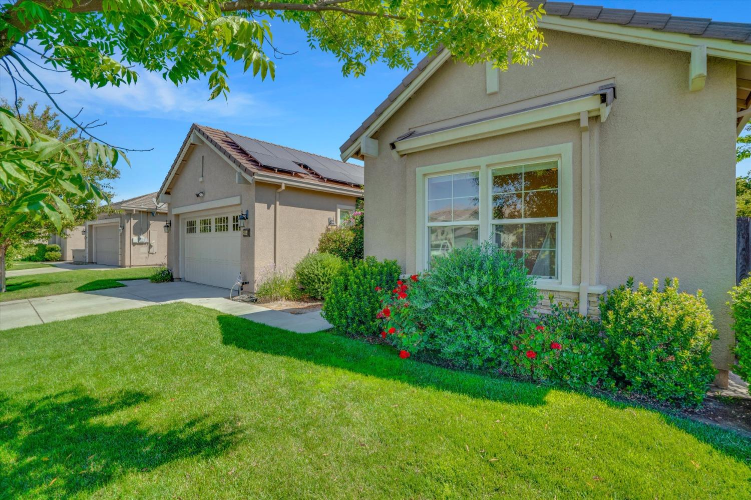 Detail Gallery Image 5 of 50 For 2554 Sugar Creek, Manteca,  CA 95336 - 3 Beds | 2/1 Baths