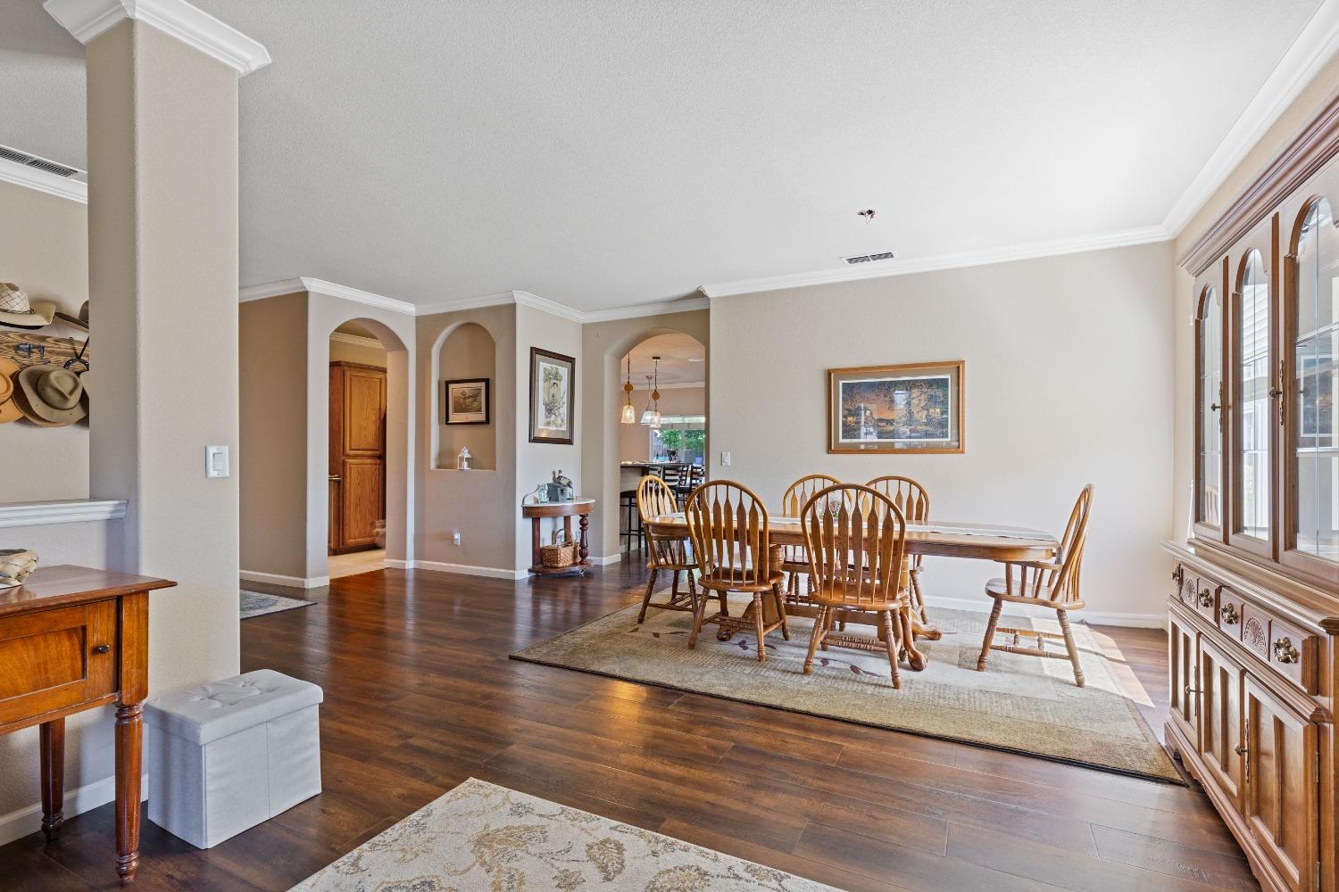 Detail Gallery Image 7 of 40 For 1809 Rolling Rock Ct, Yuba City,  CA 95993 - 3 Beds | 2 Baths