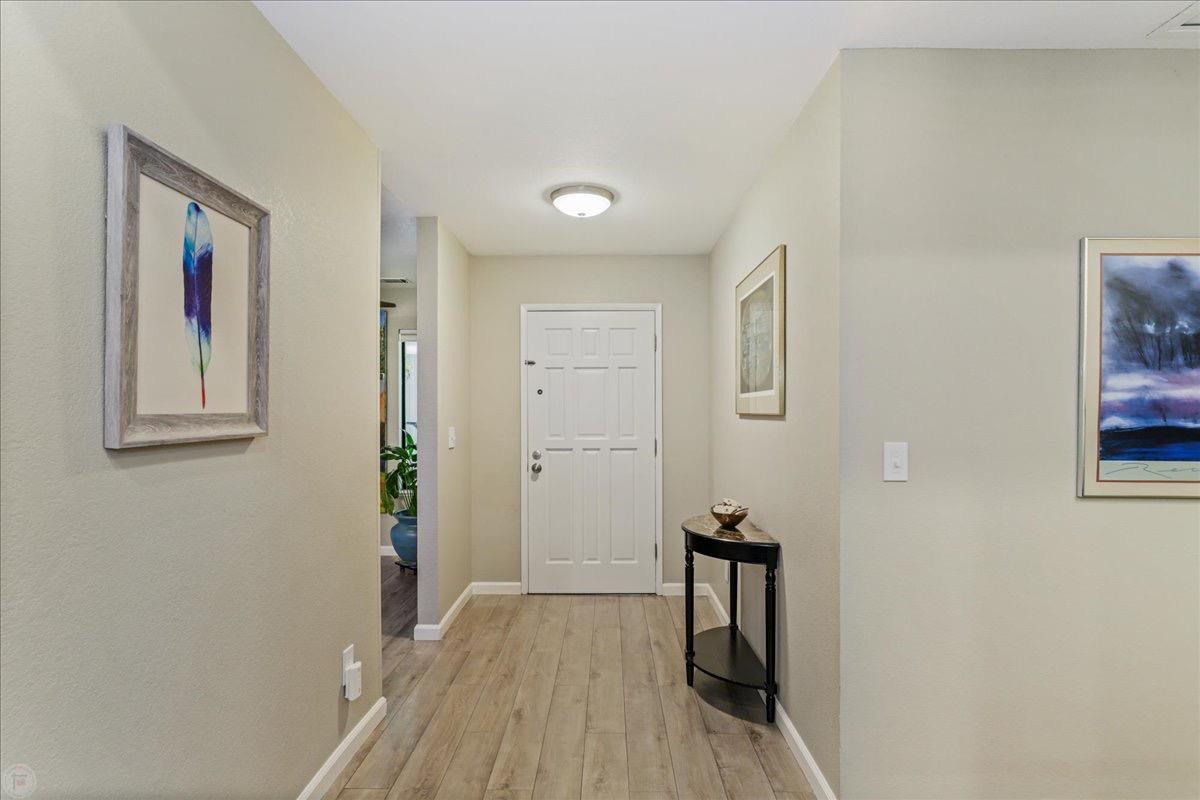 Detail Gallery Image 5 of 62 For 2120 Eastwood Ct, Modesto,  CA 95355 - 4 Beds | 2 Baths