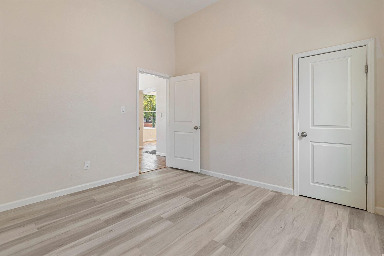 Detail Gallery Image 21 of 35 For 205 W Magnolia, Stockton,  CA 95203 - 3 Beds | 2 Baths